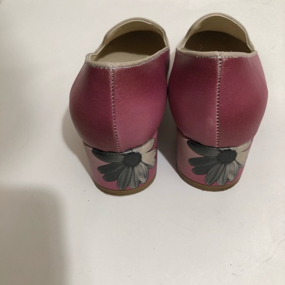 Goby floral pumps ombré pink w/ gray daisies 39 - Picture 9 of 10